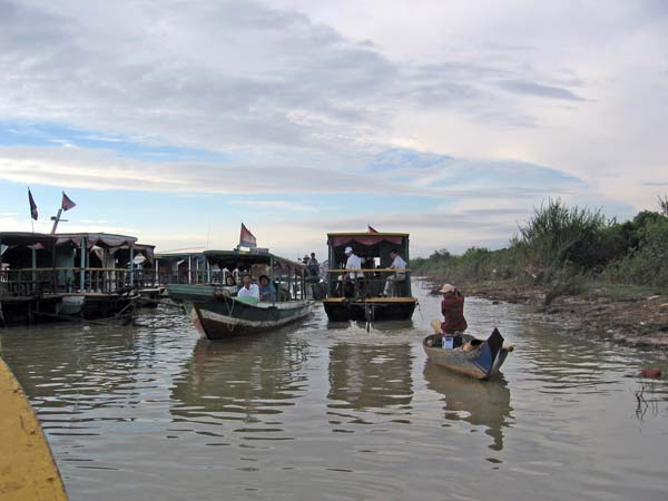 på väg till tonle sap