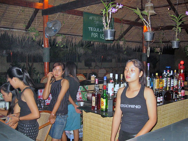 bar